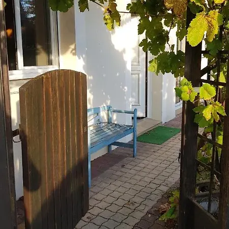 Δωμάτια σε οικογενειακή κατοικία Chambre Et Sdb Privees Avec Acces Independant Et Autonome *