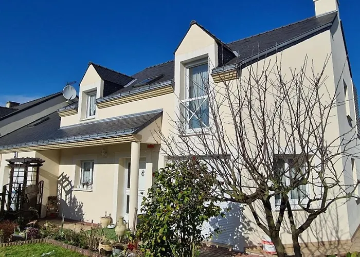 Séjour chez l'habitant Chambre Et Sdb Privees Avec Acces Independant Et Autonome